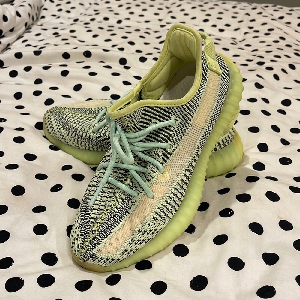 Adidas Yeezy Boost 350 V2💜